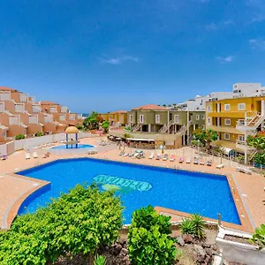 Turísticos En Costa Adeje (Tenerife)